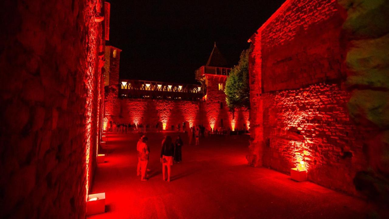 Tout Confort ! Climatisation, Centre-Ville, Parking, Terrasse, Wifi, Netflix カルカソンヌ エクステリア 写真